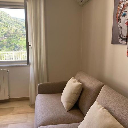 Casa Di Lucia Apartment ฟอร์ซาดาโกร ภายนอก รูปภาพ