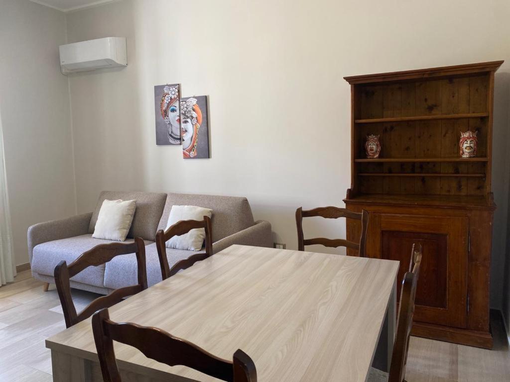 Casa Di Lucia Apartment ฟอร์ซาดาโกร ภายนอก รูปภาพ